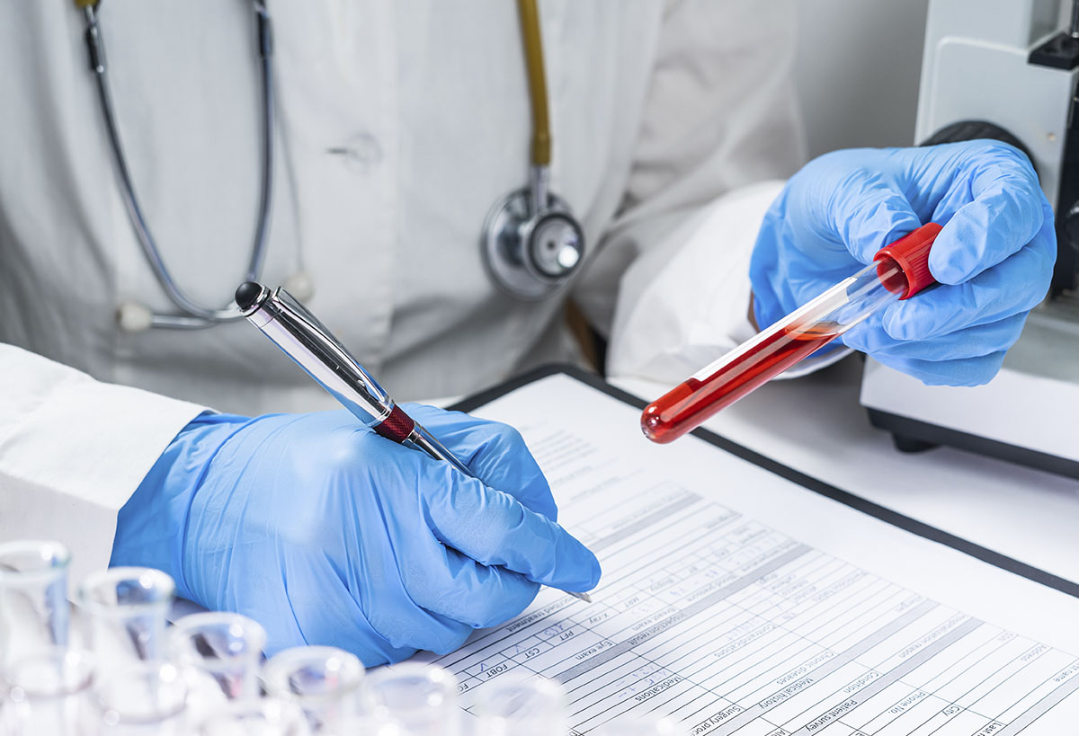 https://thefloridaclinics.com/es/wp-content/uploads/2022/01/Blod-test.jpg