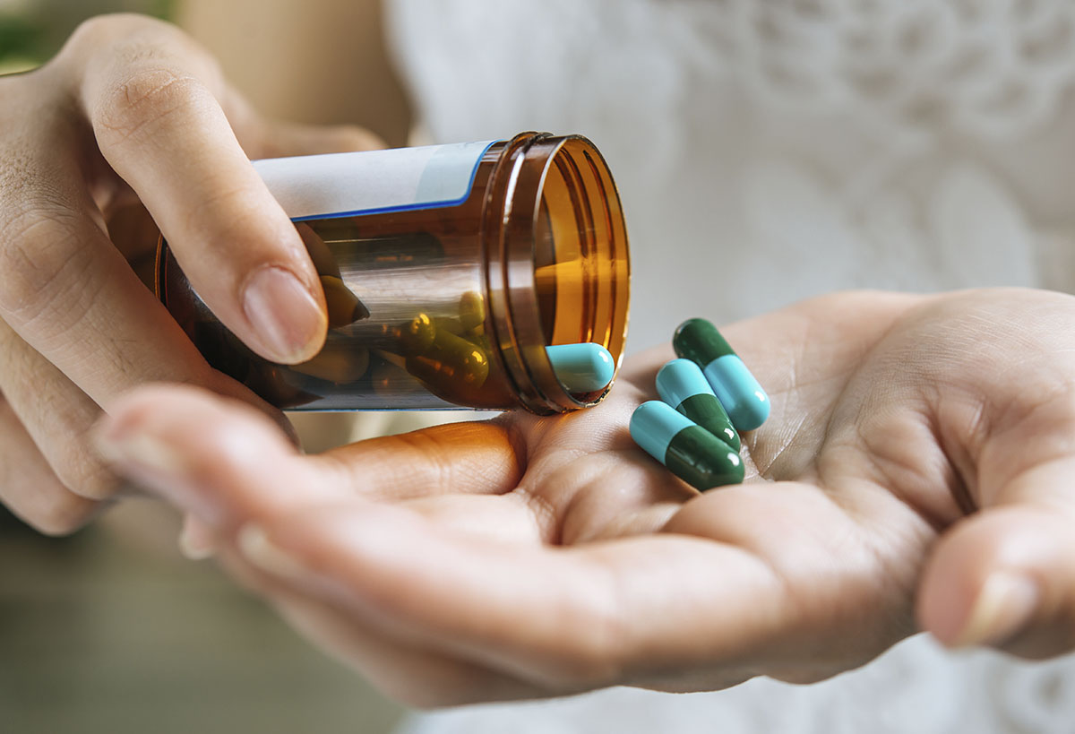 https://thefloridaclinics.com/es/wp-content/uploads/2022/01/medication.jpg